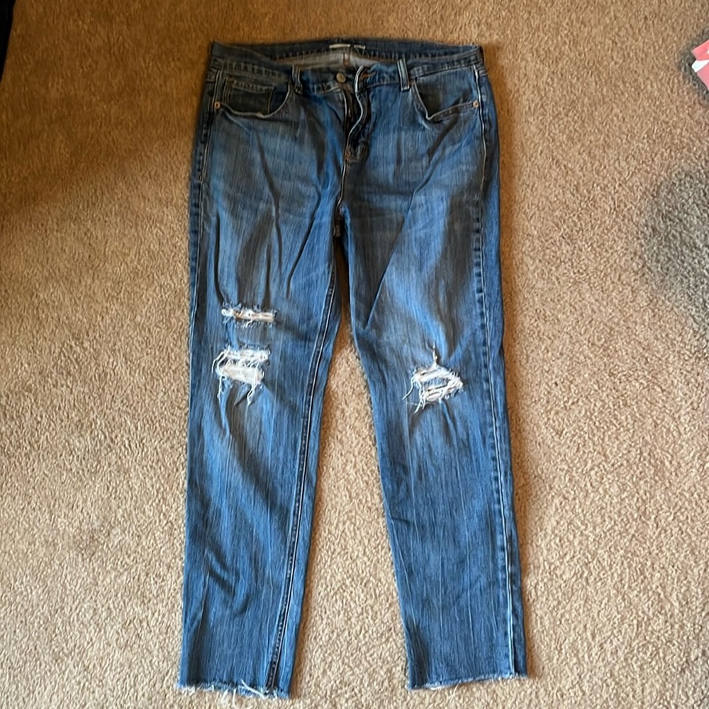 Old Navy Boyfriend jeans size 12